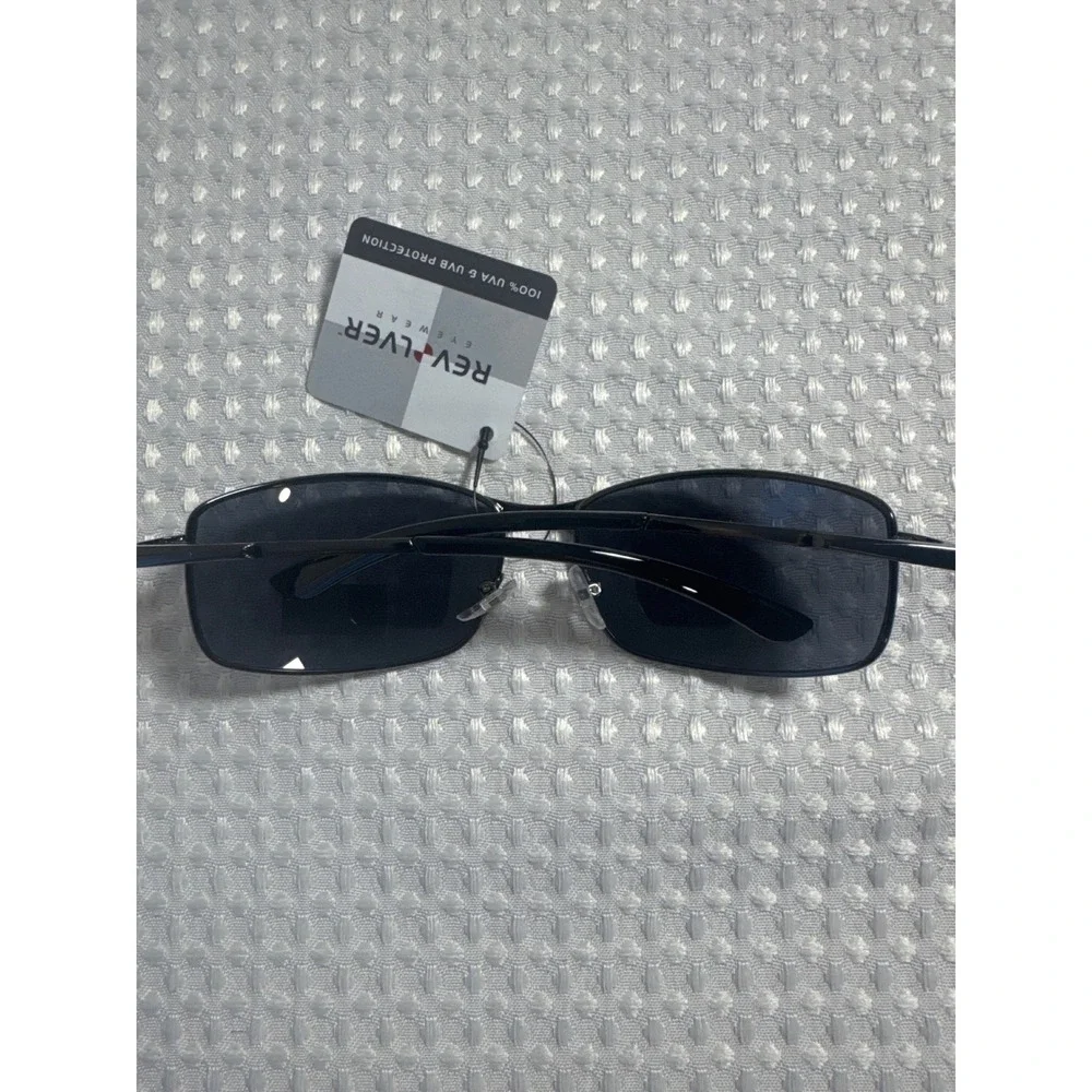 Revolver Sunglasses Mens OS RE01 Black Shatter Resistant NWT